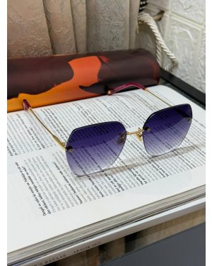 SİYAH ÇERÇEVESİZ