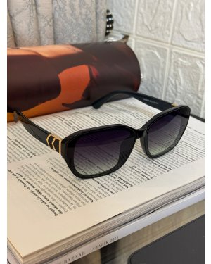 KOYU YEŞİL SAP SİYAH CAM