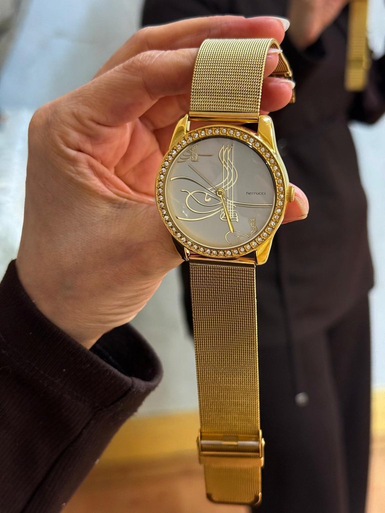 FERRUCCİ TUĞRA HASIR MODEL