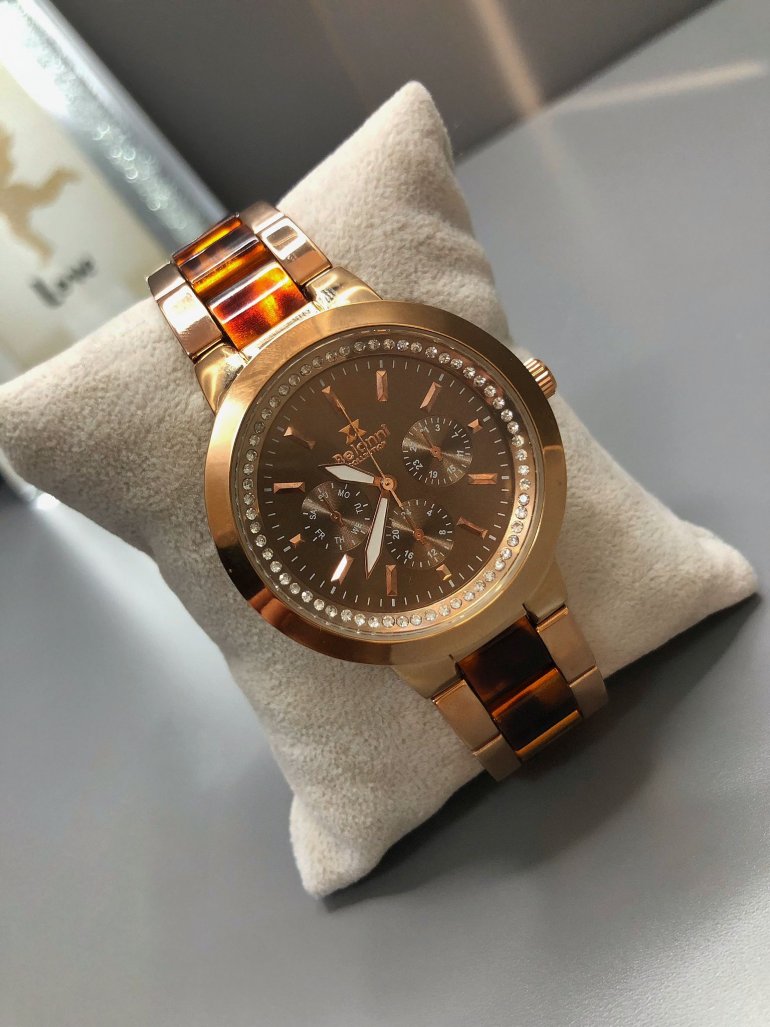 ROSE RENK LEOPAR SAAT
